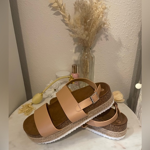Shoes - NWOT Nude Espadrille Platform Sandals